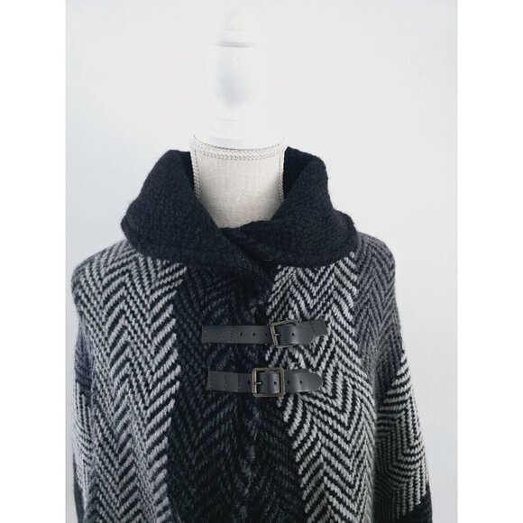 John Branigan Weavers Ireland Wool Herringbone Shawl Poncho Cape Capelet OS S - Picture 2 of 8